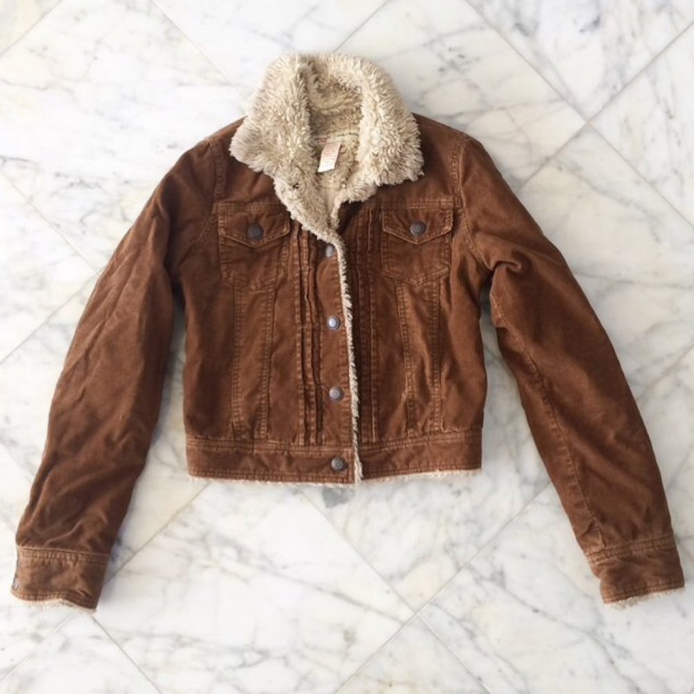 Abercrombie sherpa lined brown corduroy jacket